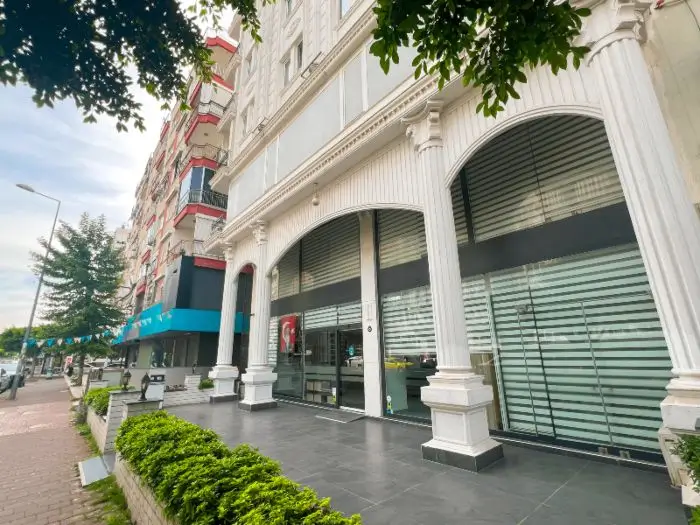Parmire Dental Clinic Building Outside